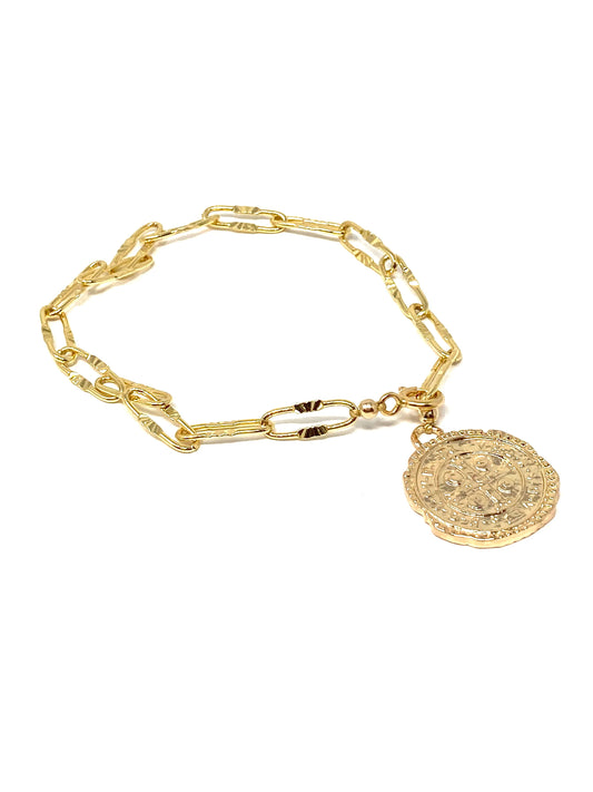 Chain bracelet with charm